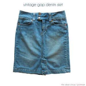 Vintage GAP Light Wash Fitted Denim Skirt Pockets